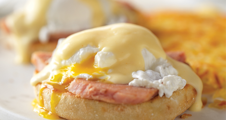 Classic Eggs Benedict*